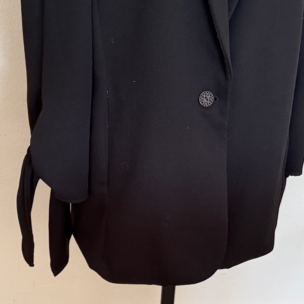 Cartonnier 6 Gorgeous Elegant Black Women's Blazer with sleeve ties great cond - Picture 7 of 9